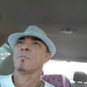 Meet your Posher, Eduardo